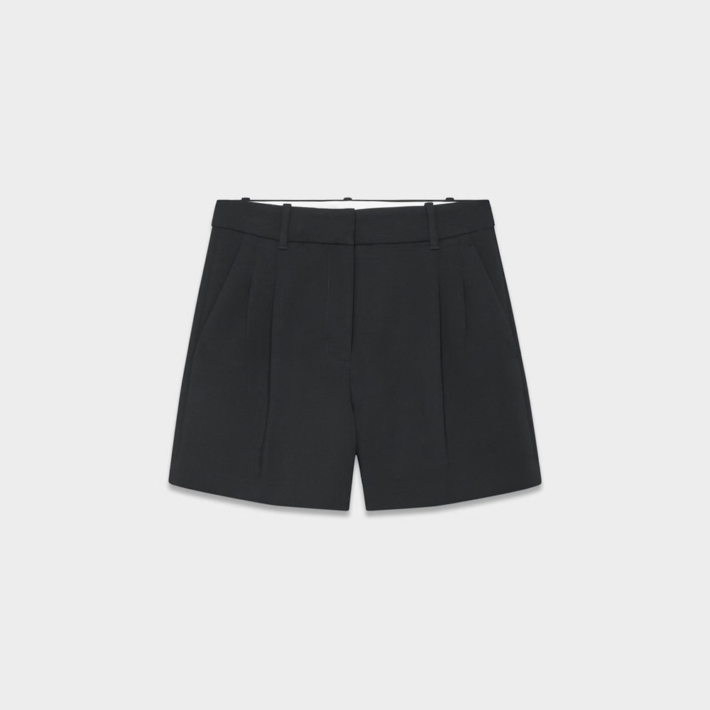 Aritzia Black Effortless Shorts - Picture 1 of 3